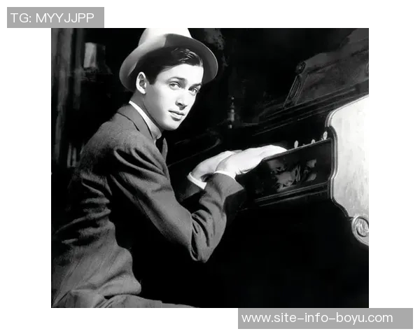 詹姆斯回顾年轻理想与现实差距现阶段无法接受家庭主妇角色 詹姆斯回顾年轻理想与现实差距现阶段无法接受家庭主妇角色