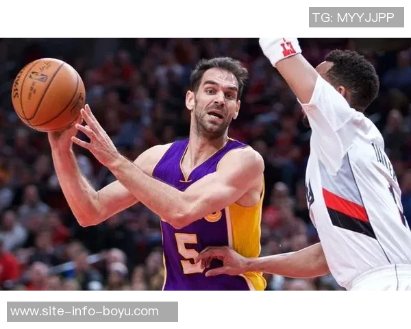 骑士主场地板问题再度引发关注希望球员安全不再受伤